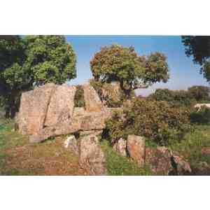 Click para ampliar. Pulsa en el nombre para ver la ficha. Malpartida de Cáceres: dolmen de Hijadillas